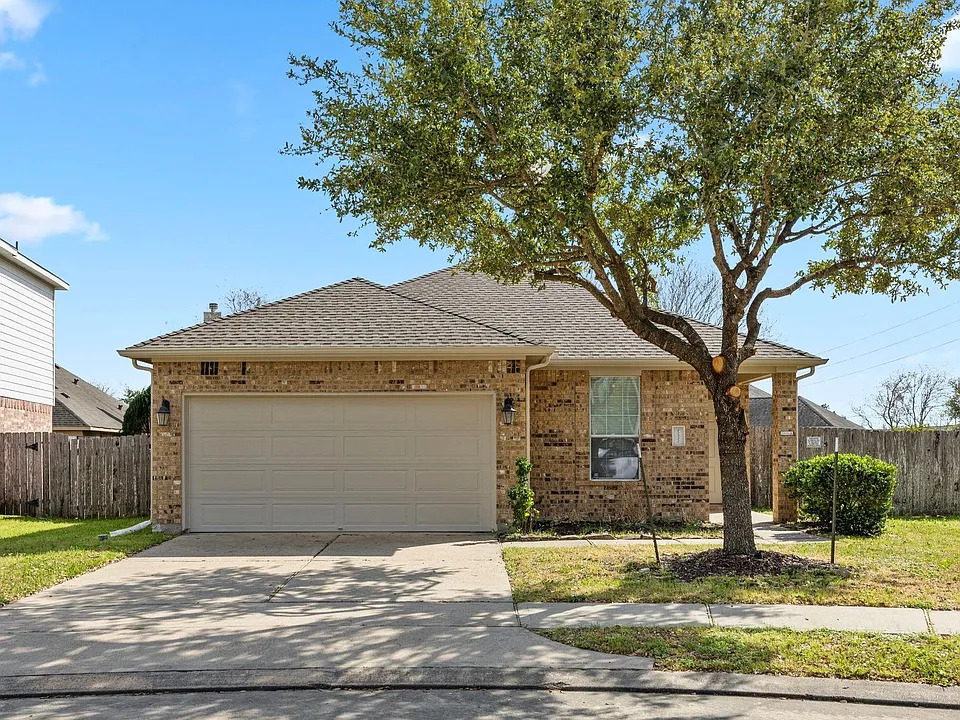 20935 Brodie Ln