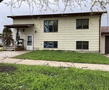 310 8th St, Windom, MN, 56101