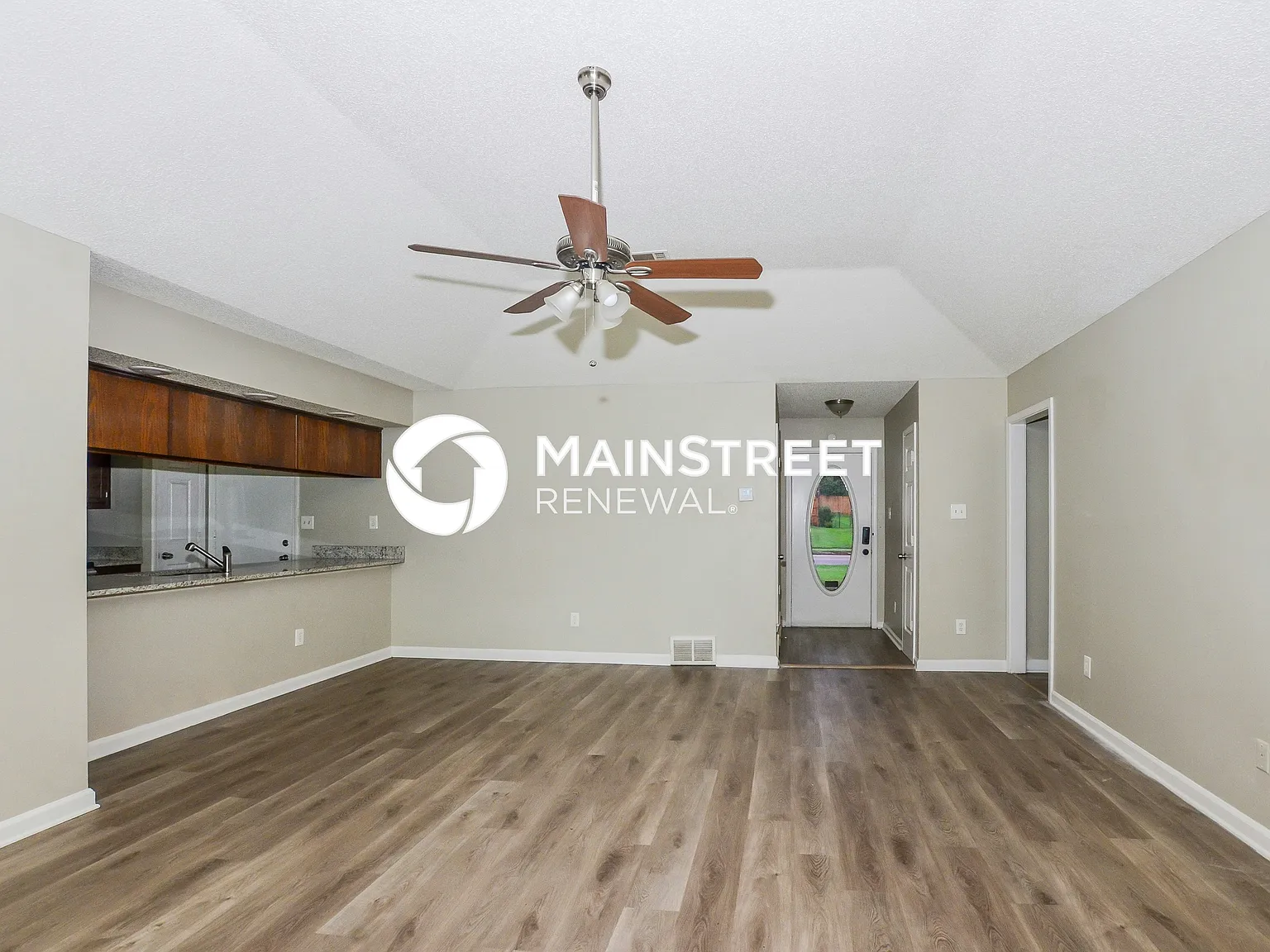 1247 Grange Way Dr — Photo 4
