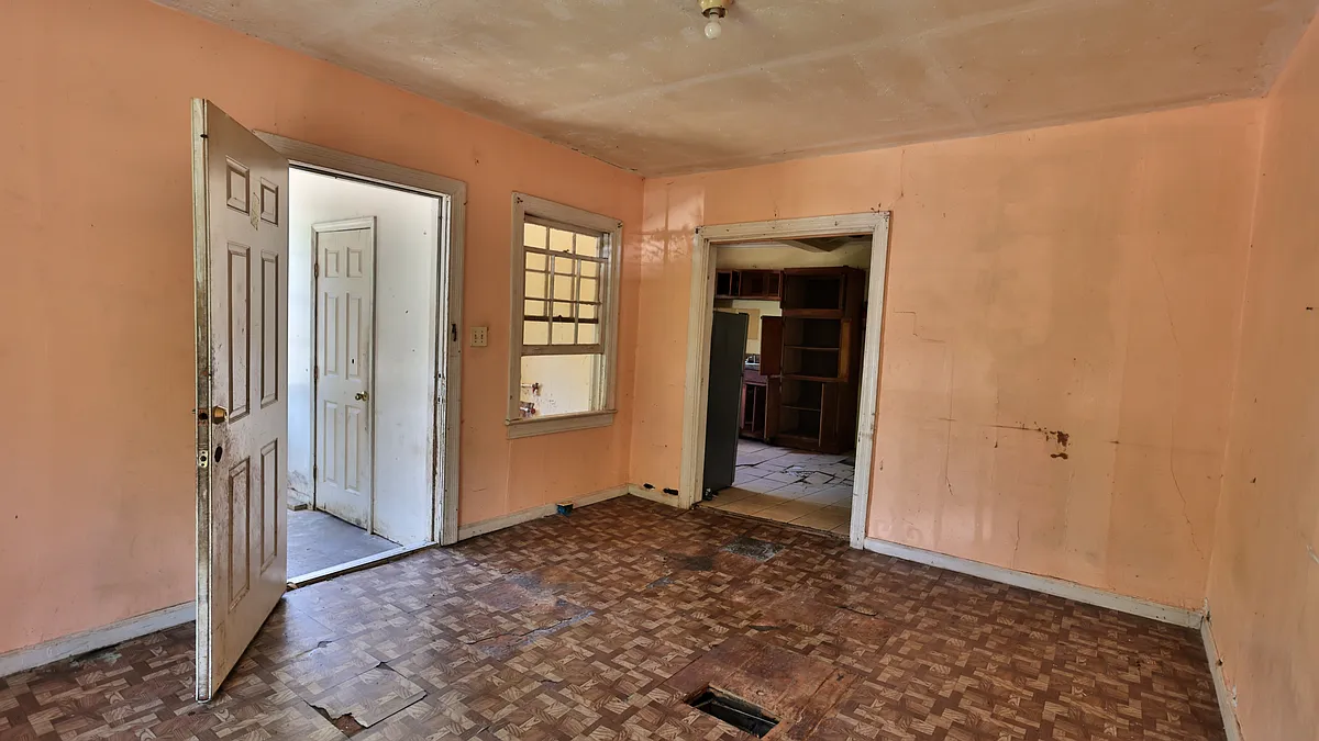 Building Photo - 127 Barbara Ave