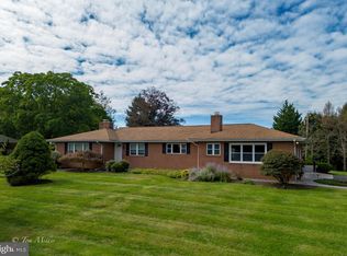 2312 Ravenview Rd, Lutherville Timonium, MD 21093