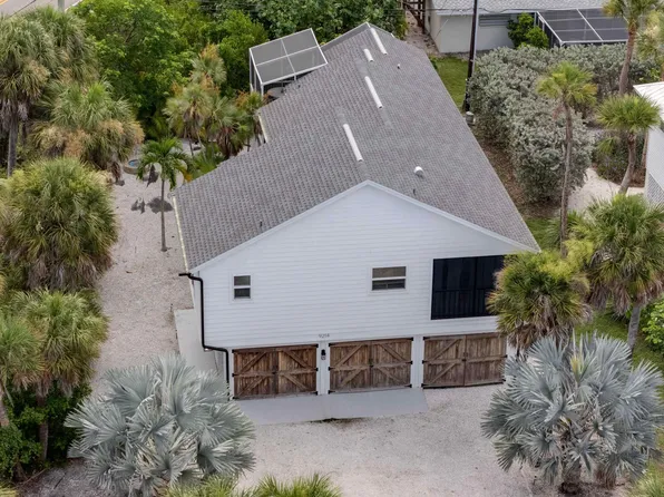 9214 Kincaid Ct, Sanibel, FL 33957