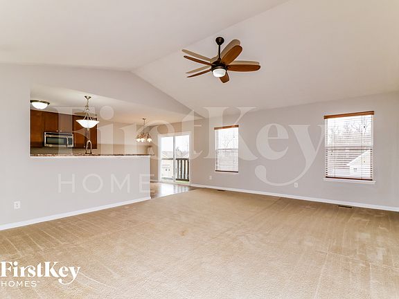 4th image of 137 Boardwalk Gardens Dr