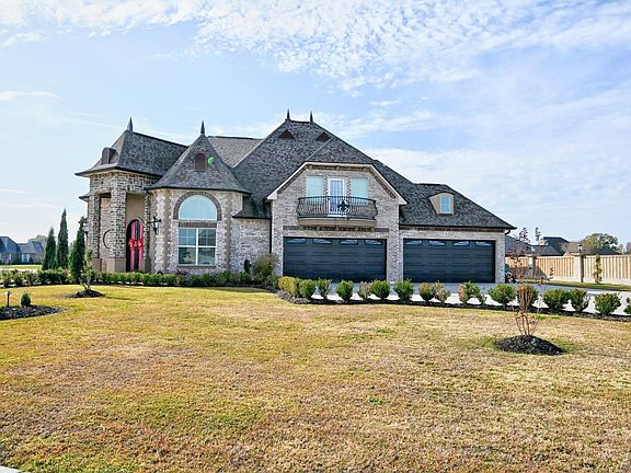 3rd image of 226 Northlake Dr