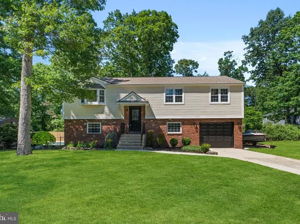 4 Cranberry Ct, Hammonton, NJ 08037