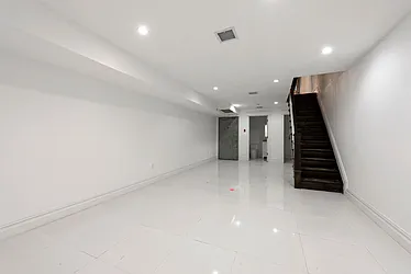 Rented by Nest Seekers International