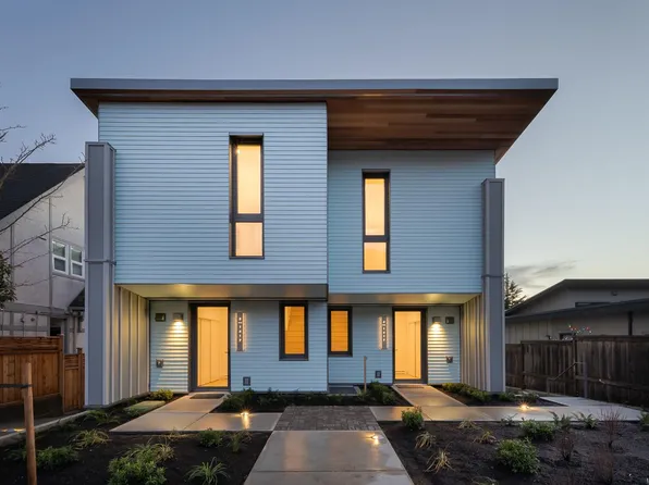 1417 May St #3, Victoria, BC V8S 1C2