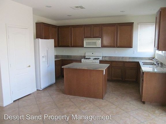 4th image of 6962 Grand Junction Ave