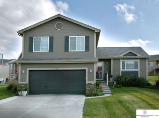 4633 N 166th St, Omaha, NE 68116