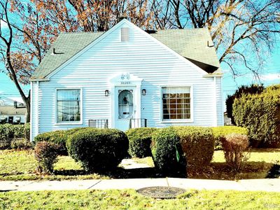 28205 Kaufman St, Roseville, MI, 48066