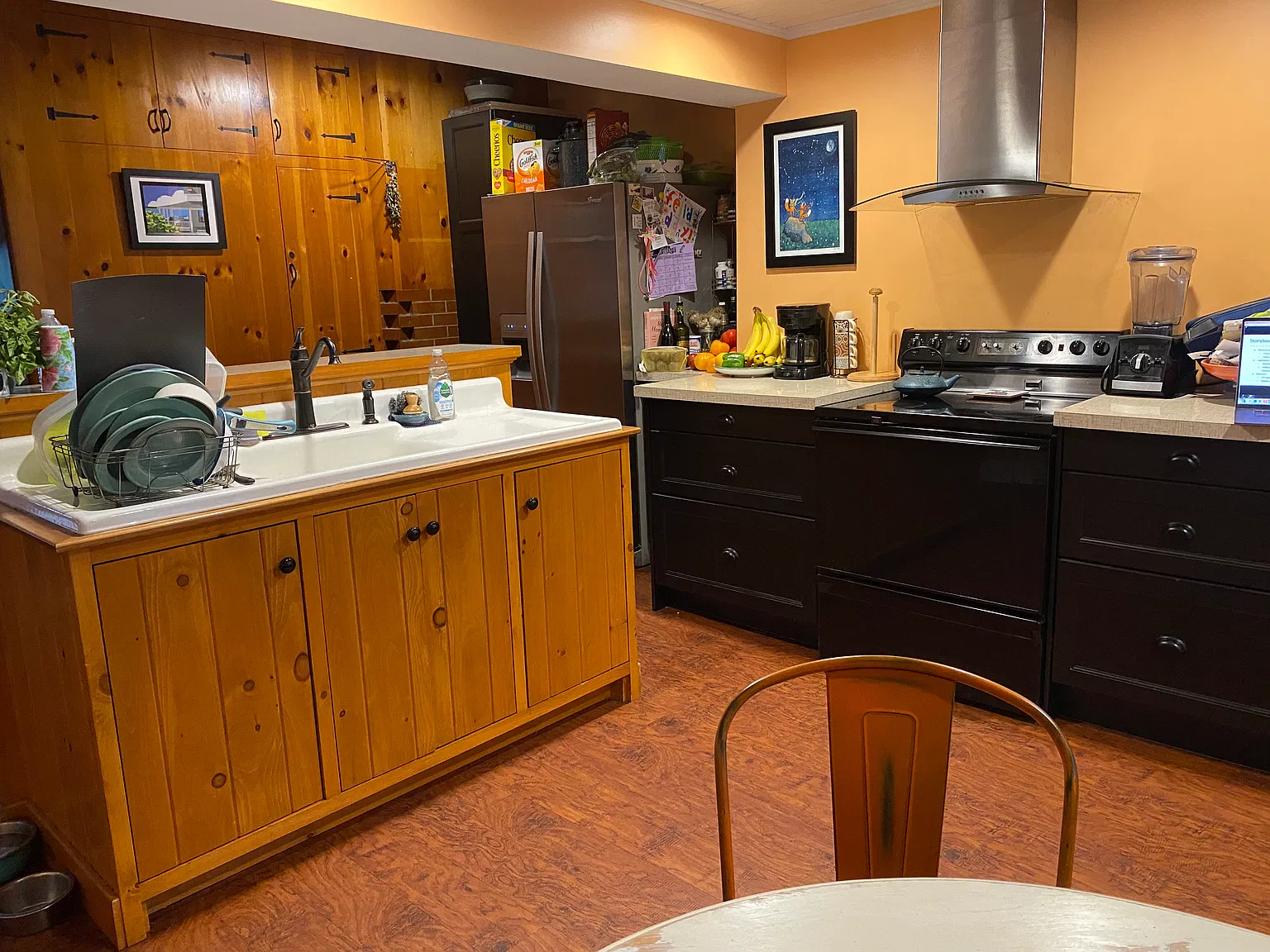 2 bed, 1500 sqft, $1,950 — Photo 2