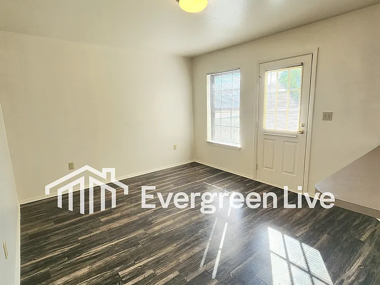 124 Raven Dr — Photo 7
