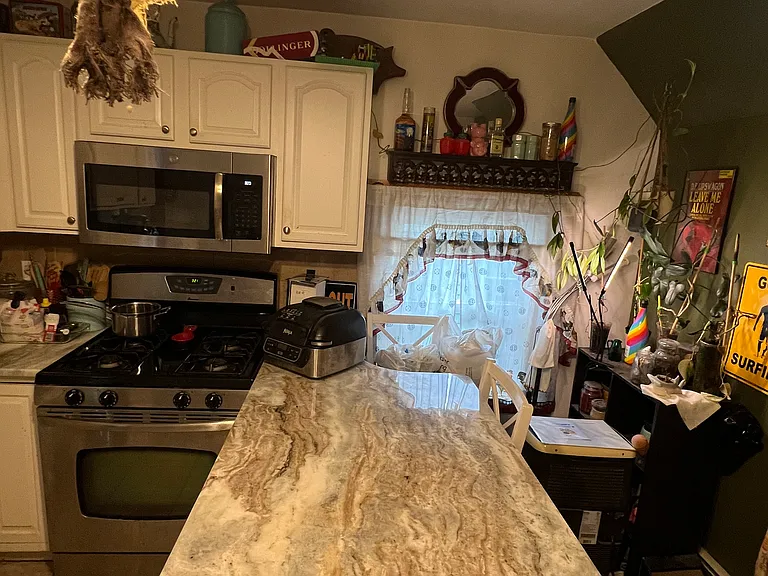 39 Farquhar St #2 — Photo 7