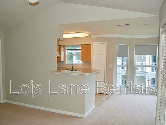 3rd image of 700 Daniel Ellis Dr #4302-1