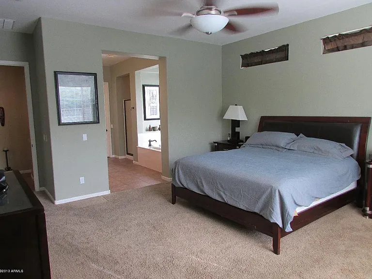 8628 S 21st Pl — Photo 9
