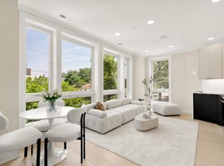 2305 Nicholson St SE #304, Washington, DC 20020