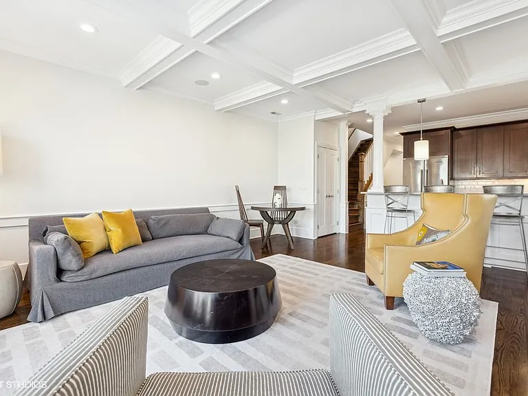 1215 W Barry Ave #3 — Photo 19