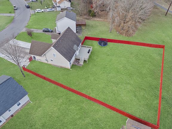 5th image of 342 Broadmore Dr