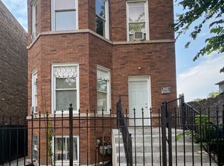 1040 N Lawndale Ave, Chicago, IL 60651
