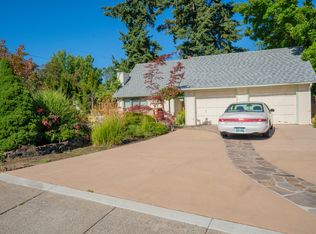 1277 Gardendale Ave, Medford, OR 97504