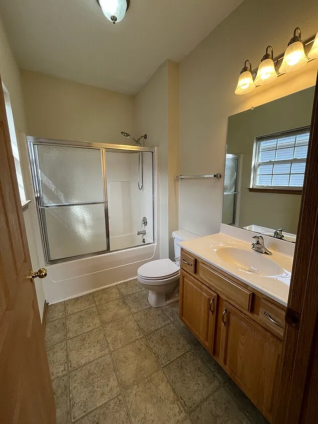1511 Park Avenue - D — Photo 2