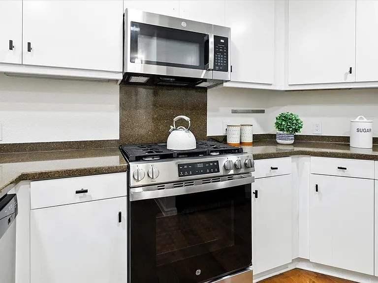 10745 N De Anza Blvd #115 — Photo 20