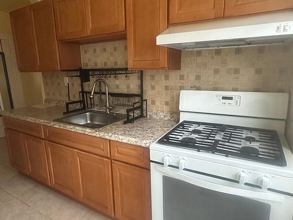 2nd image of 13812 97th Ave Floor 2