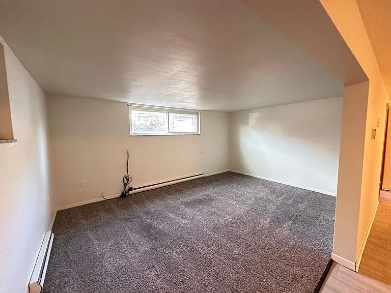 525 Franklin St — Photo 9