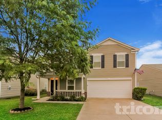 818 Westpointe Dr, Shelbyville, IN 46176
