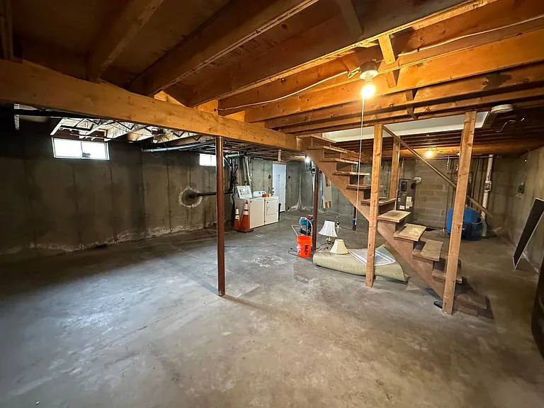 169 Rocky Hill Rd — Photo 24