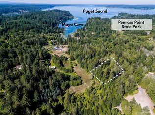 810 Sanford Ave SW, Lakebay, WA 98349