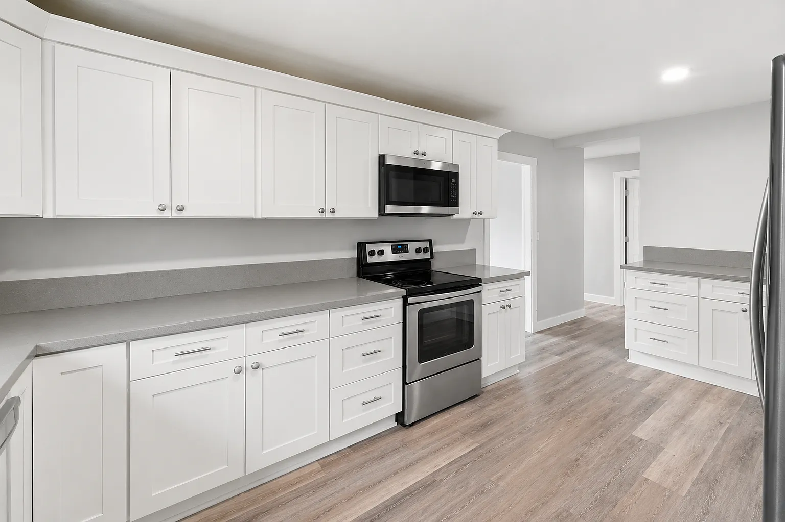 4 bed, 2008 sqft, $2,500 — Photo 4