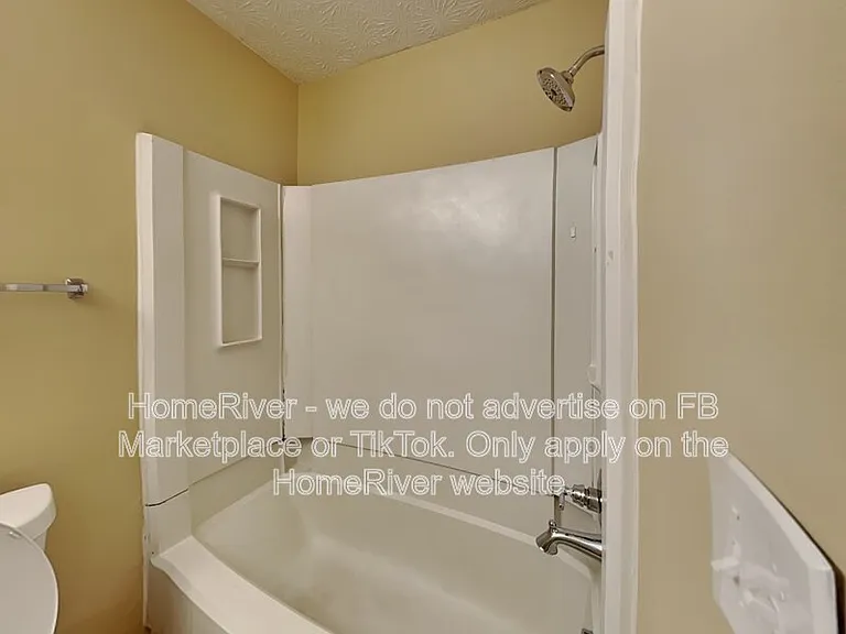 2871 Eastland Way — Photo 16