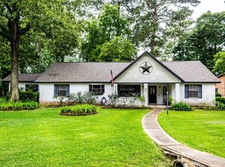 738 Fall Creek Dr, Huffman, TX 77336
