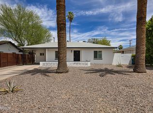 2906 E Earll Dr, Phoenix, AZ 85016