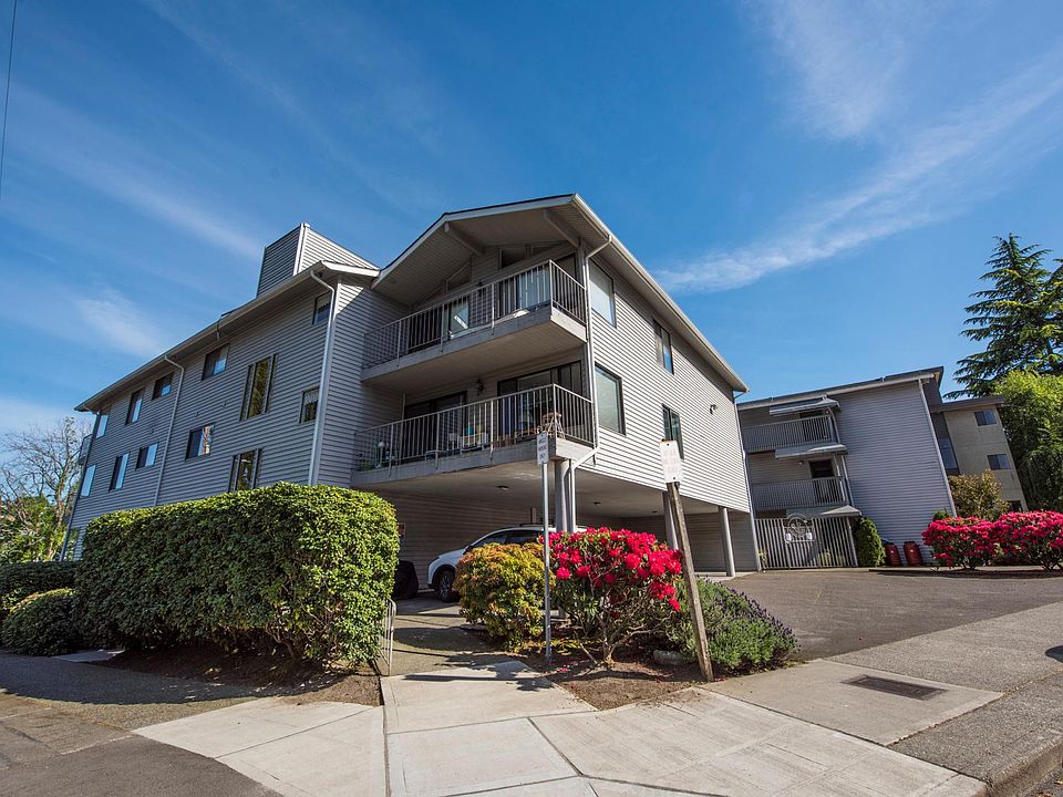1st image of 2562 Thorndyke Ave W APT 202