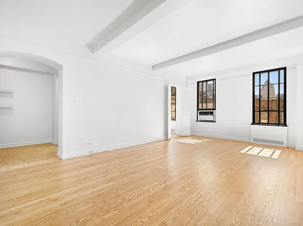 353 W 56th St APT 7D, New York, NY 10019
