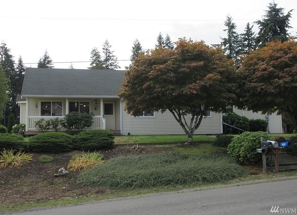 1st image of 6712 92nd St E