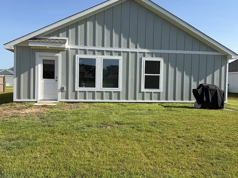 16933 Valencia Way — Photo 16