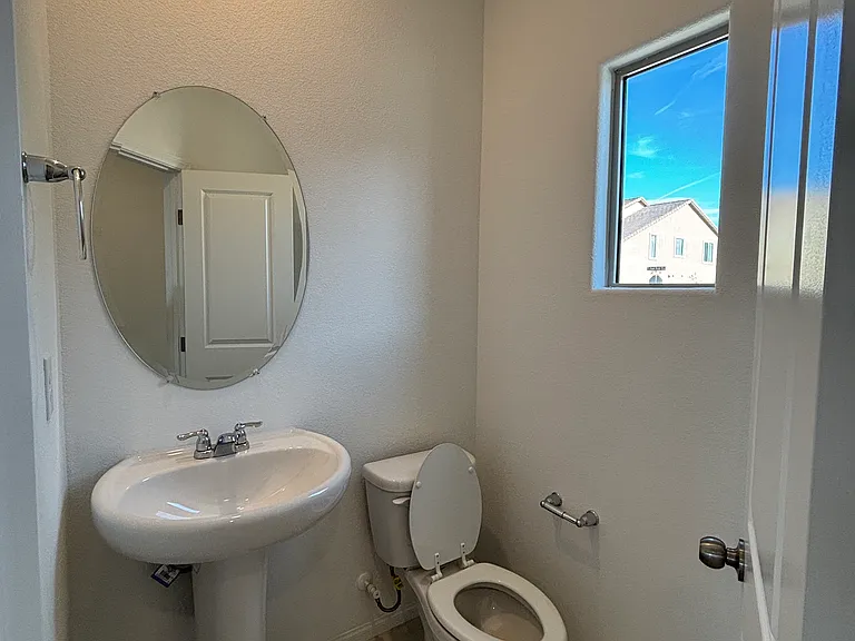 W Quail Ave — Photo 22