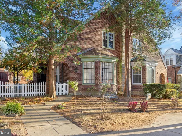 410 Wadsworth Ave, Philadelphia, PA 19119