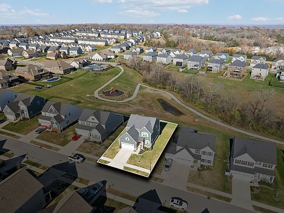 2nd image of 4011 Welty Ln