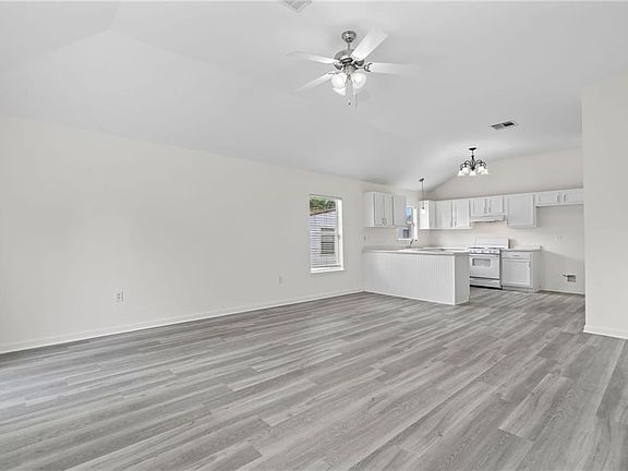 4th image of 3212 Arkansas Ave