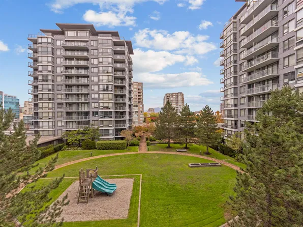 6351 Buswell St #801, Richmond, BC V6Y 0A4