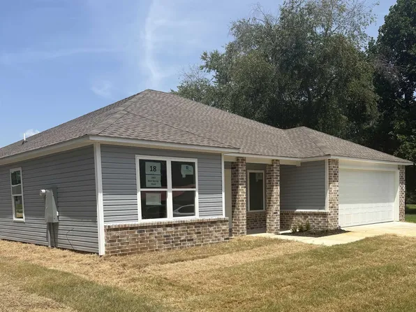 1403 Gum Spring Rd, Searcy, AR 72143