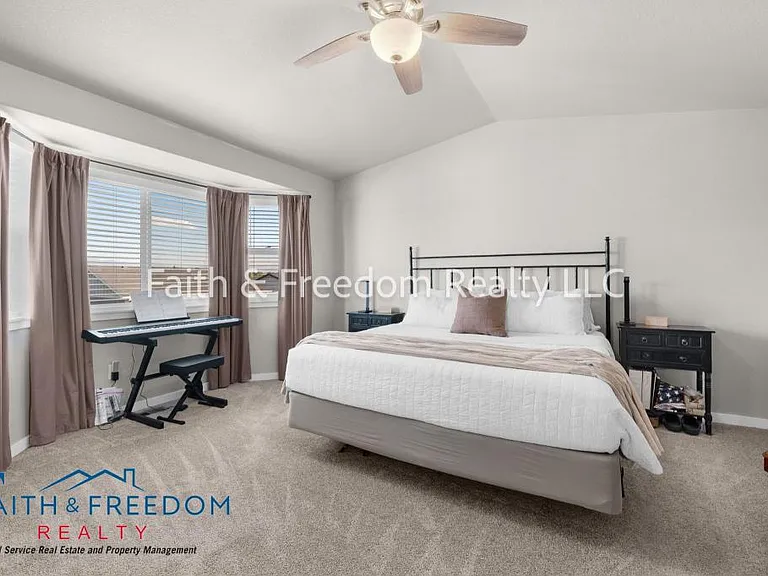 4918 Wolf Moon Dr — Photo 11