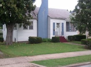 2606 Walnut St, Cairo, IL 62914