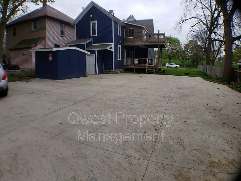 1123 2nd St NW #1 — Photo 14