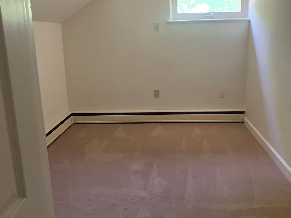 1st image of 626 Franklin St