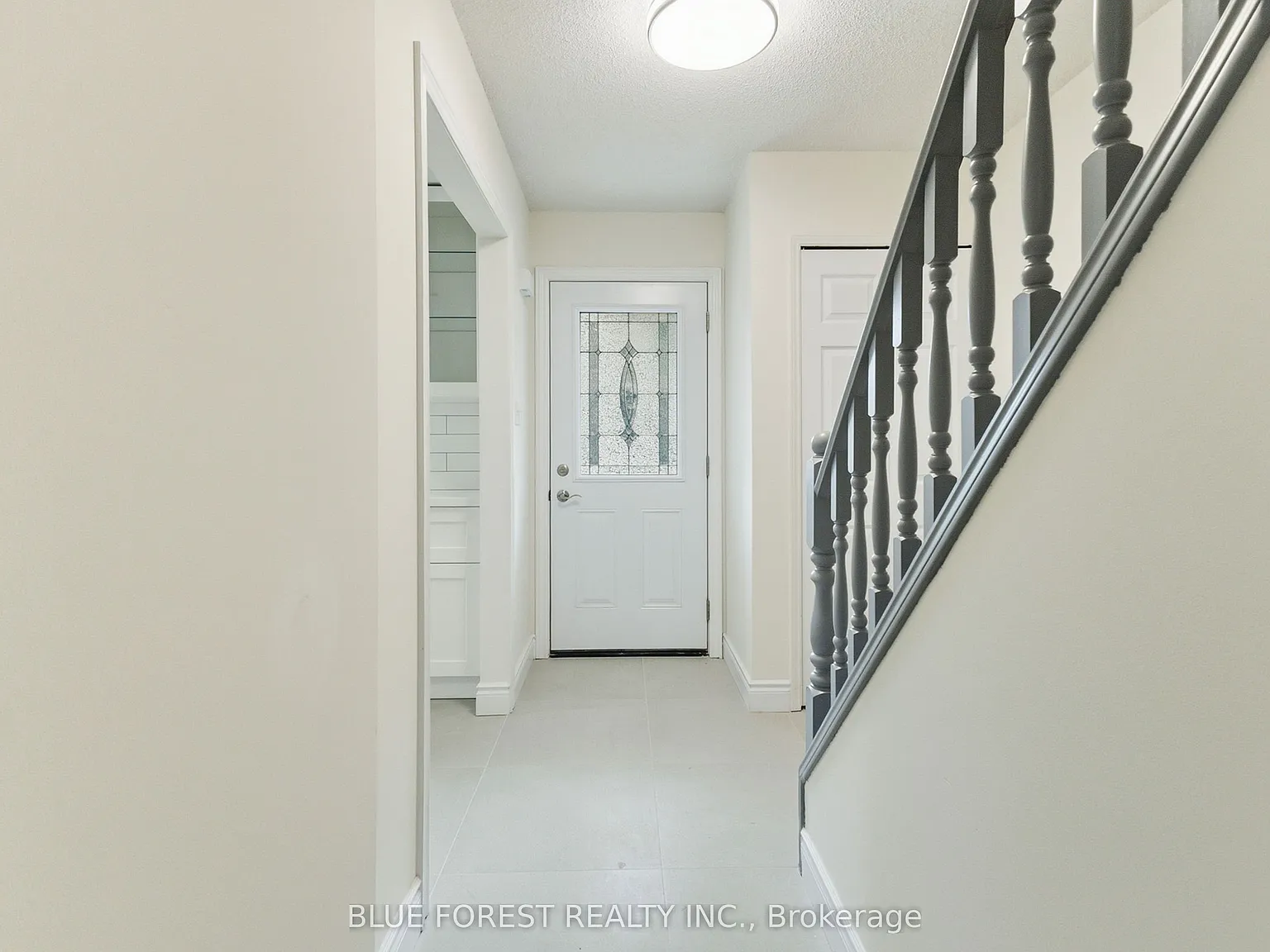 3 bed, $2,550 — Photo 3
